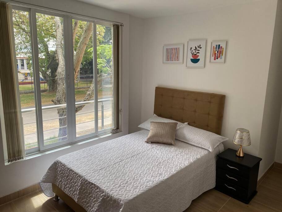 Lindo Apartamento Con Estacionamiento Buga Ngoại thất bức ảnh